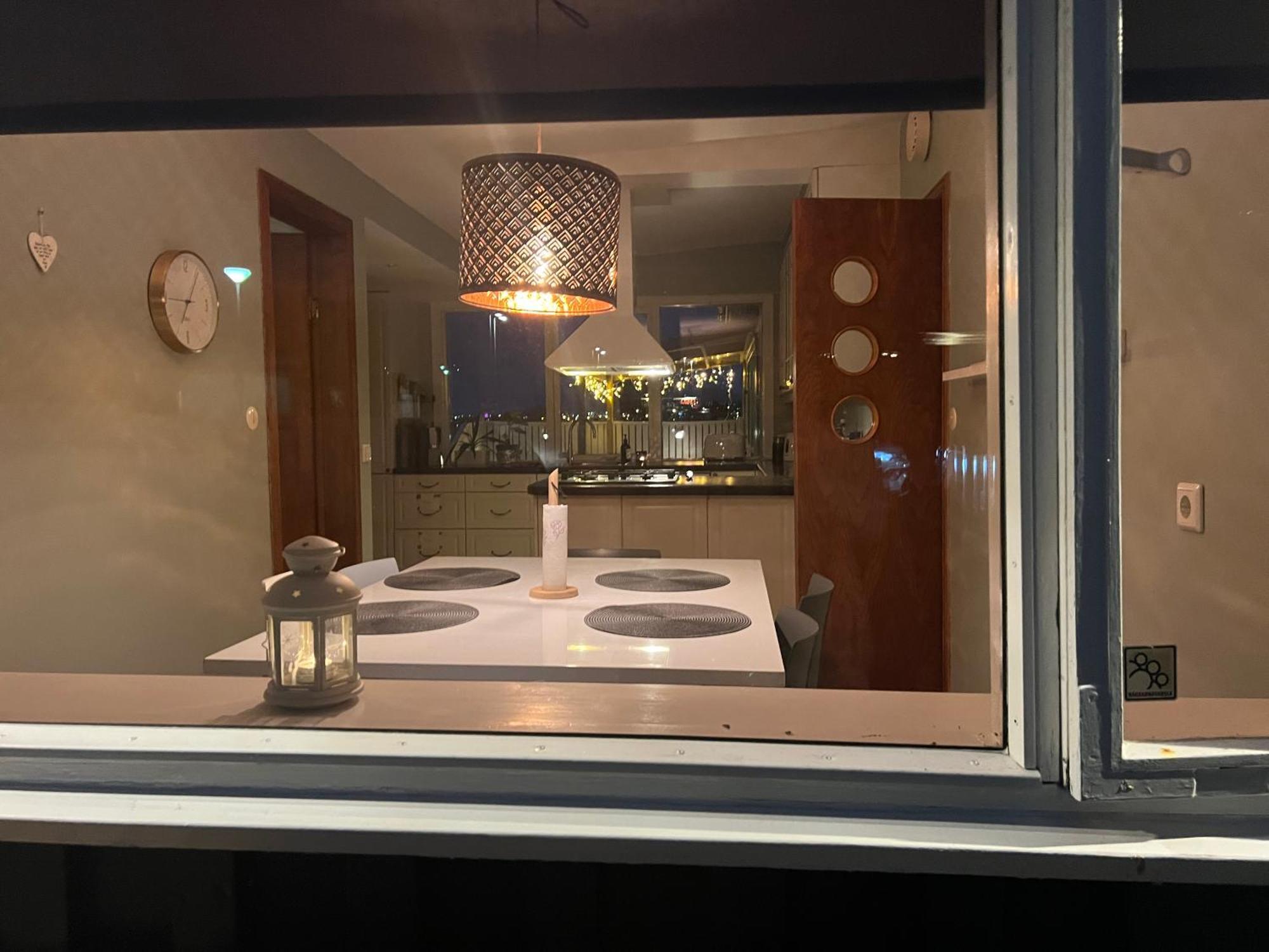 House - Villa With Garden And Hot Tub, 2 Min From Reykjavik Garthabaer Exterior photo